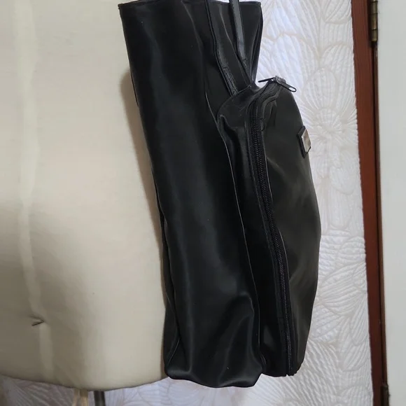 Kenneth Cole Reaction Black Tote Travel Carry On Bag - Picture 8 of 11